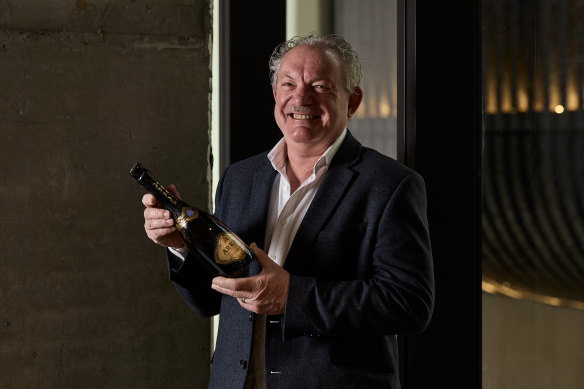 Ed Carr was the first Australian to win the Sparkling Winemaker of the Year title. 