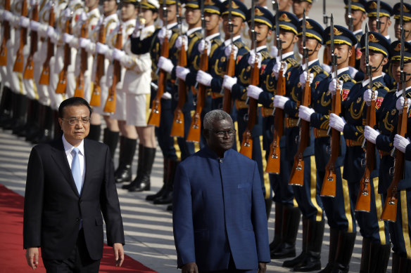 Chinese Premier Li Keqiang and Solomon Islands Prime Minister Manasseh Sogavare in Beijing in 2019.