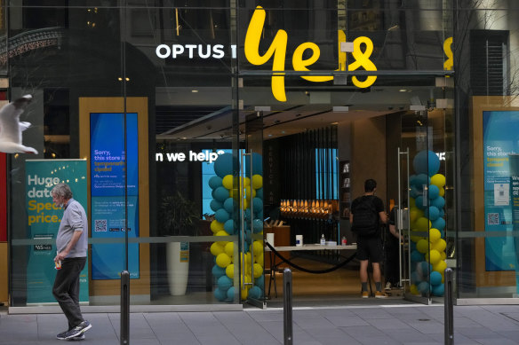 Banks look for an increase in fraud following the Optus hack.