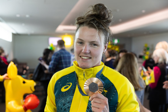 Olympic bronze medallist Penny Smith will continue her celebrations later this week at the pub she works at. 