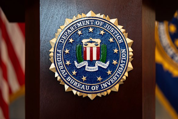 O FBI invadiu a casa de um jornalista do Washington Post numa ação altamente incomum e agressiva.