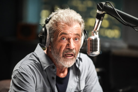 Mel Gibson’s curmudgeonly persona has hardened to a point that leaves limited room to modulate.