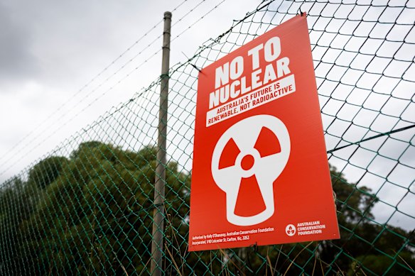 An anti-nuclear campaign sign displayed during the federal election.