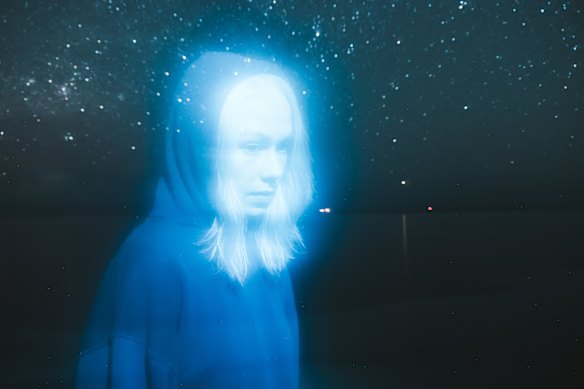 On her first solo release since 2020’s revered Punisher, the 31-year-old generational talent unleashes her hyperspecific songwriting to devastating effect.