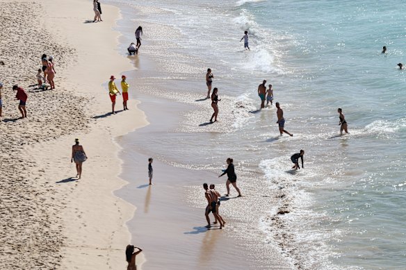 The cost to buy the typical unit in Bondi has fallen by 8 per cent to $1.38 million.