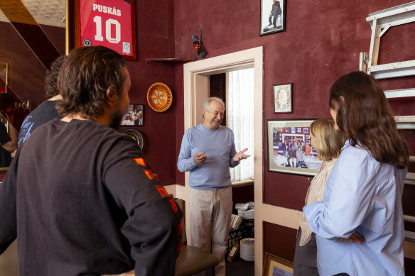 The framed pictures must stay, says former owner Paul Varga.