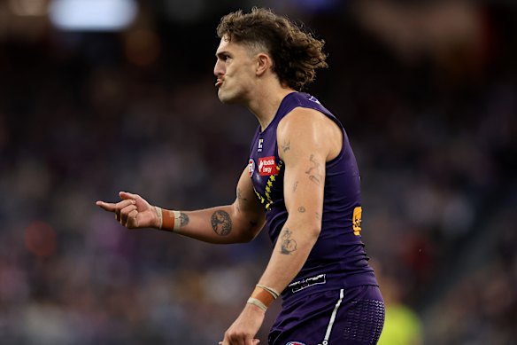 Big threatens: the Ruckman Luke Jackson dozkers.