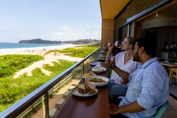 Panoramic beach views from The Basin Dining Room.