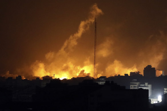 Israeli forces’ flares light up the night sky in northern Gaza Strip, 
