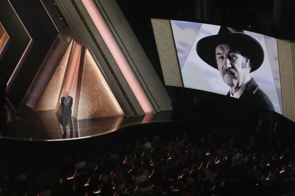 Morgan Freeman speaks about Gene Hackman.