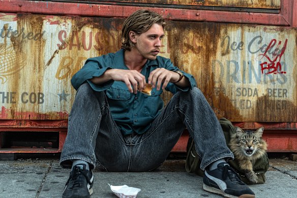 Austin Butler plays Henry Thompson, a former baseballer turned barkeep on the Lower East Side.