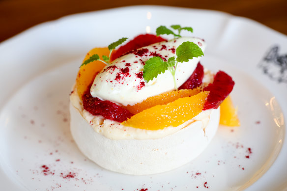 Citrus pavlova.