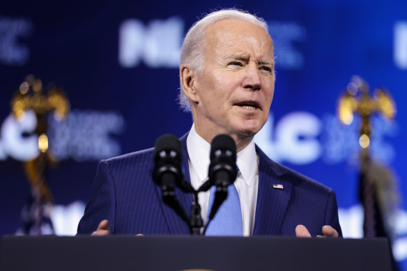 US President Joe Biden has promised an additional $US800 million in military aid to Ukraine.