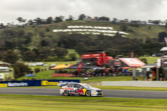Racing is back underway at Mount Panorama. 
