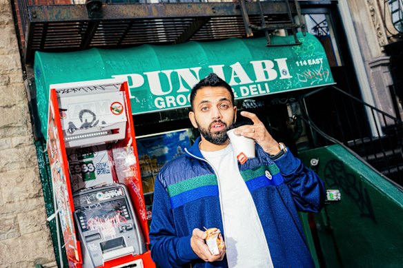 Akaash Singh is an advocate for therapy and breath work.