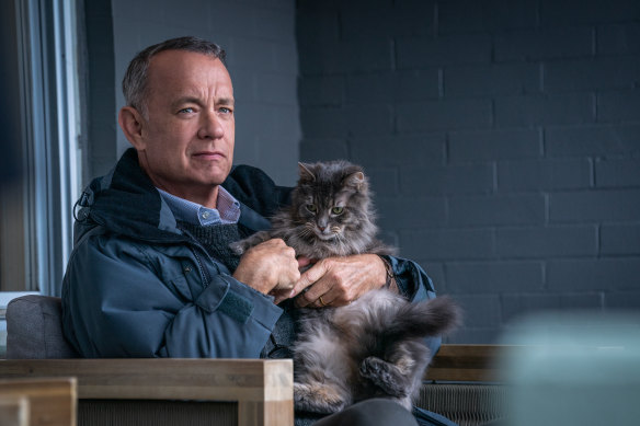 Tom Hanks plays the curmudgeonly Otto, whose grumpy reserve is challenged by the arrival of new neighbours.  