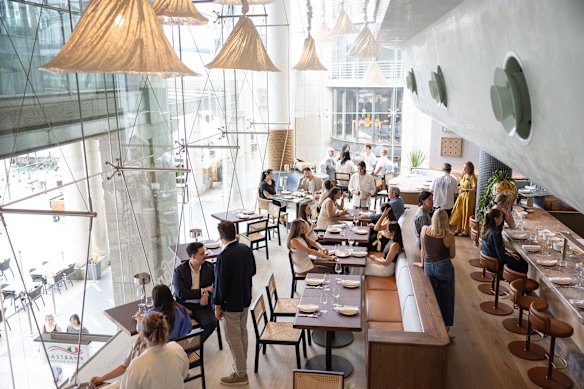 Flaminia acaba de abrir no porto de Sydney. 