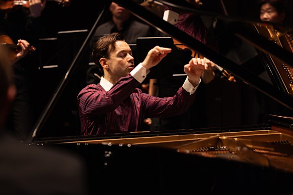 Dejan Lazić performs Rachmaninoff’s crowd-pleasing Rhapsody on a Theme of Paganini, Op. 43