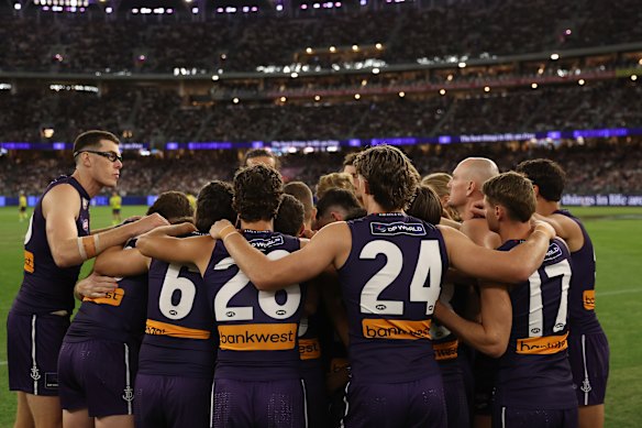Fremantle’s pre-game huddle.