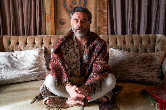 Jemaine Clement as the guru-charlatan Bjorg in Nude Tuesday.