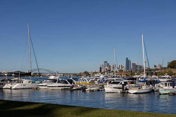 Plans to extend Woolwich Marina are opposed by Hunters Hill Council and some sailing and resident groups.