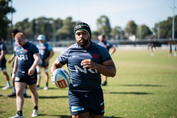 Waratahs newcomer Jay Fonokalafi will be the new starting hooker for the Tahs.