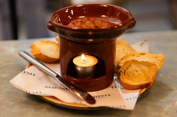 Warm ’nduja with crostini at Torino Aperitivo.