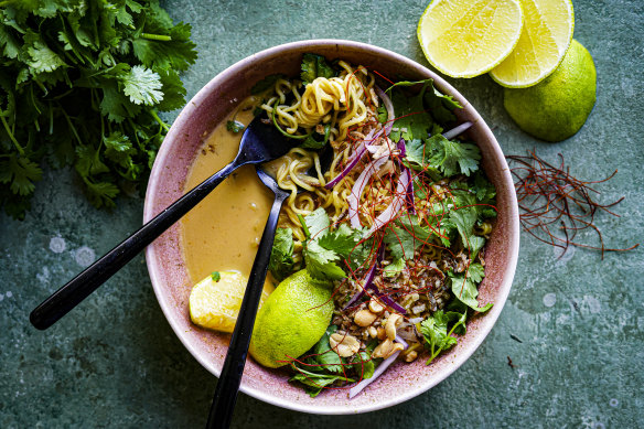 Quick red curry and noodle soup. 