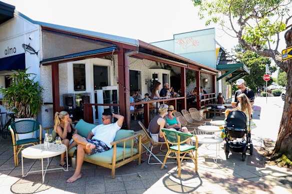 The locals enjoying the sun in Avalon.