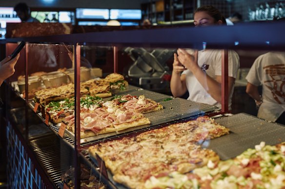 Pizza in teglia.