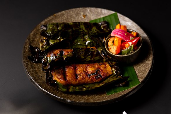 Otak otak (parcels of minced fish and spices wrapped in banana leaf).