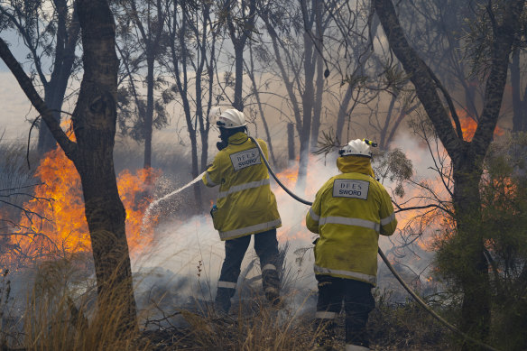 The blaze started on Saturday and has burned through more than 7200 hectares. 