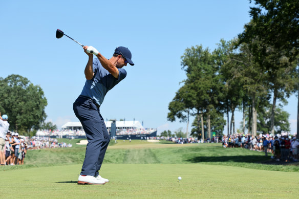 Adam Scott is two strokes off the lead.