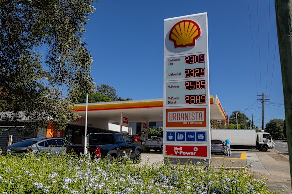 A Shell petrol station in Croydon was selling the cheapest diesel in Sydney on Wednesday morning at 288.9¢ a litre. 