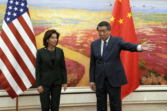 The earlier-than-scheduled release of Huawei’s Mate 60 Pro came as US commerce secretary Gina Raimondo was visiting China. She is pictured with Chinese Vice Premier He Lifeng last week in Beijing.