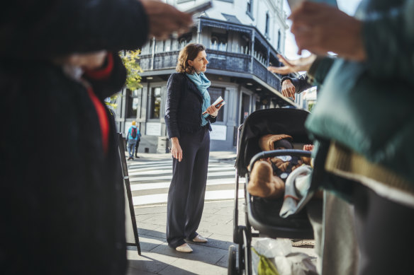 Spender meeting constituents on the streets of Fiveways Paddington.