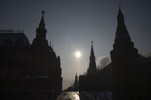 A virtually empty Red Square closed  prior to Vladimir Putin’s state of the nation address.