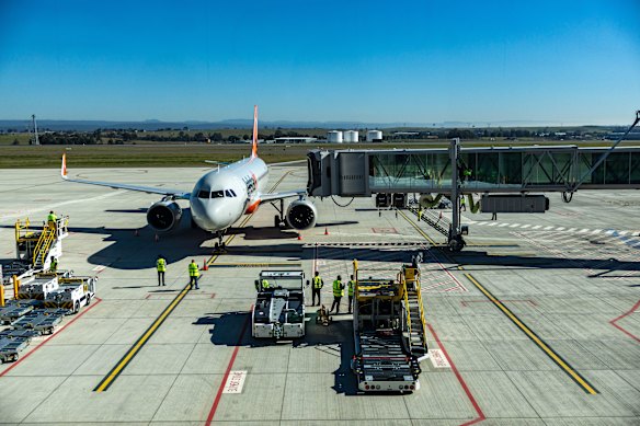 Jetstar will launch the first flights from Western Sydney Airport.