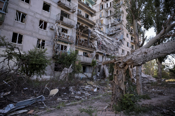 Destroyed apartment buildings in Toretsk in Ukraine’s Donetsk region.