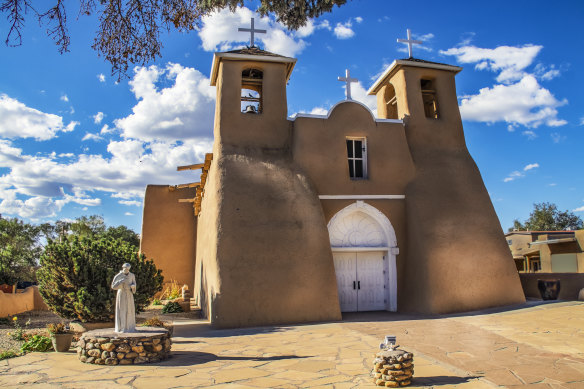San Francisco de Asis Mission Church in Taos, New Mexico.