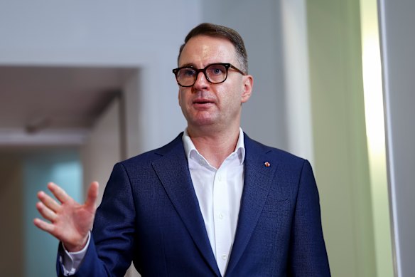 Senator Andrew Bragg.