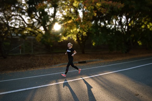 Dr Elisabet Lahti says sisu helped her process a nagging injury she developed while running across New Zealand.