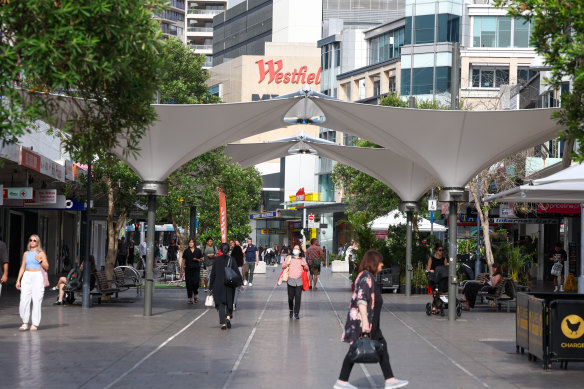 Businesses in Bondi Junction will be allowed to trade until 3am, seven days a week, under a plan to turn the Oxford Street Mall into a nighttime destination.