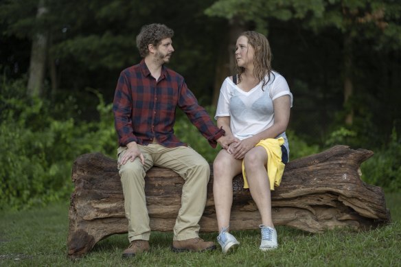 Michael Cera and Amy Schumer in Life & Beth.