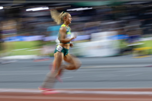 Jessica Hull competing in the 5000m at last year’s world championships in Budapest.