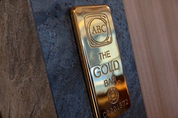 Analysts expect that the price of gold will continue to surge this year after record growth in 2025. However, an ASX-listed gold play failed to fire on debut on Monday.