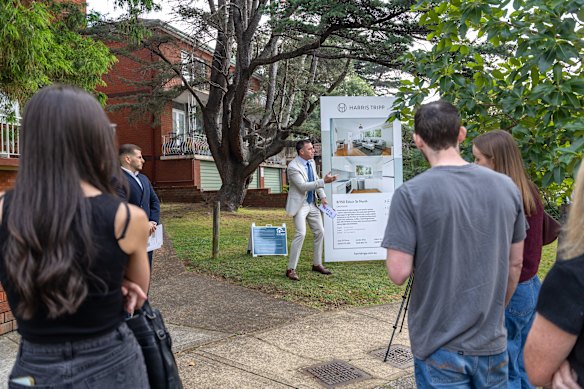 Interest-only loans have come back into favour amid higher property prices and rates.