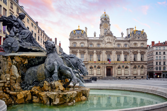  Place des Terreaux square in Lyon, France. 