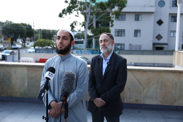 Sheikh Jamal-Ud-Din El-Kiki (left) and Lebanese Muslim Association secretary Gamel Kheir.