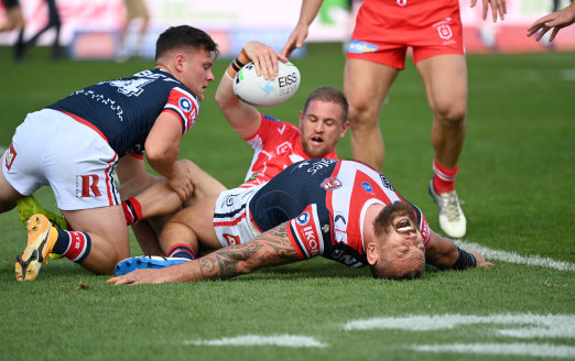 Jared Waerea-Hargreaves in agony after being twisted awkwardly while making a tackle against the Dragons.